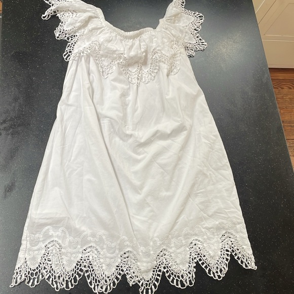 Dress - Picture 1 of 4